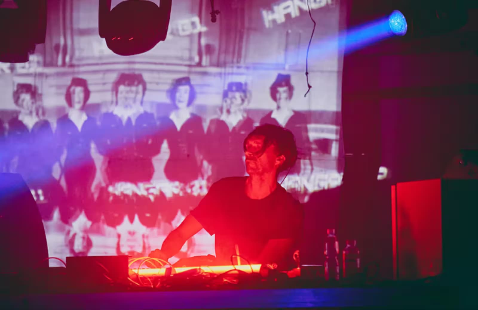 Zdjęcie z Hangar 01